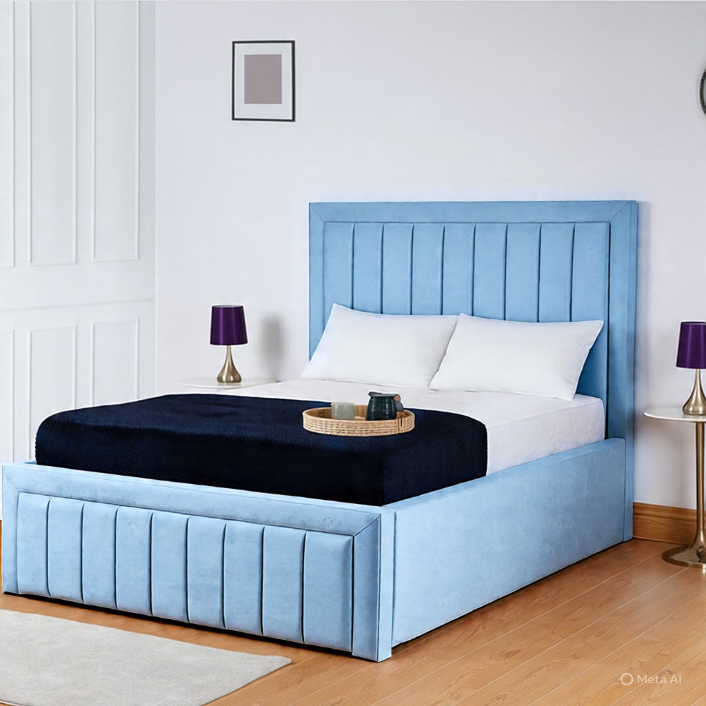 GRAND PANEL UPHOLSTERED BED