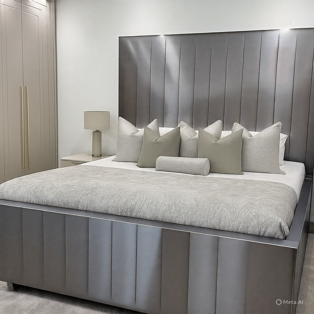 HAMPTON PANEL UPHOLSTERED BED